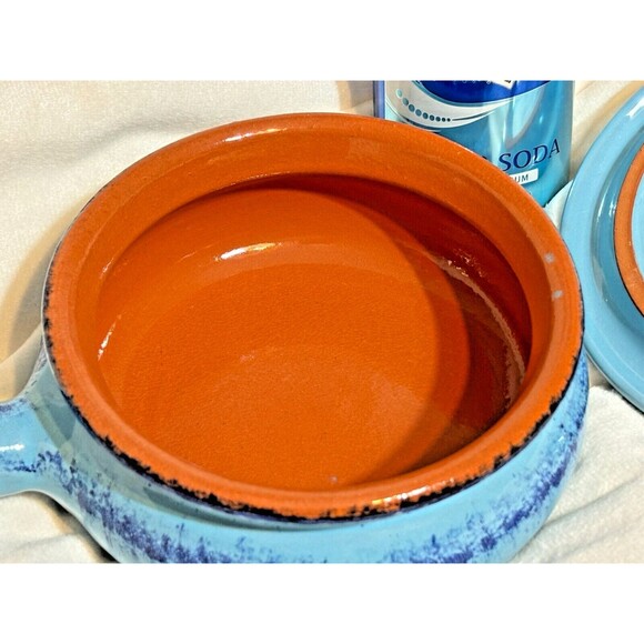 De Silva Terracotta Lt Blue Soup Bowl with handle and lid, never used 6.5x5.5" - Picture 7 of 16